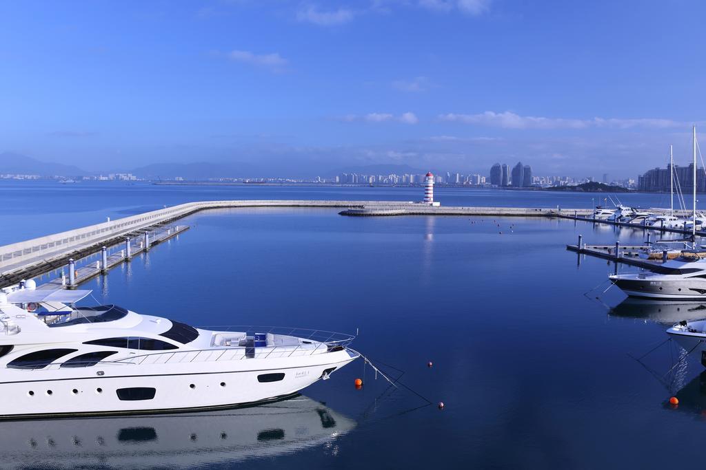 Serenity Marina Hotel Sanya Buitenkant foto